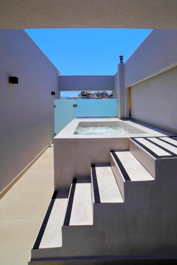 Heraklion Harbour Penthouse Extérieur photo
